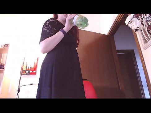 ❤️ Ein unterwürfiger Sklave, der schmutzige und üppige Höschen liebt, wird gezwungen zu masturbieren, nachdem er dieses Video gesehen hat! ❌ Russian porn bei uns ❤