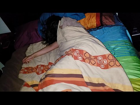 ❤️ Stiefsohn beschimpft seine junge Stiefmutter, während sie schläft. ❌ Russian porn bei uns ❤