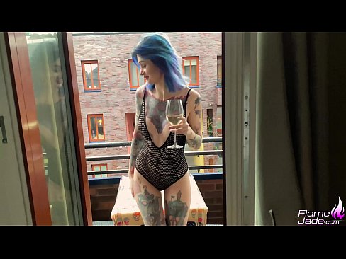 ❤️ Großartiges Mädchen lutscht mit einem Schluck und fickt leidenschaftlich unter freiem Himmel ❌ Russian porn bei uns ❤